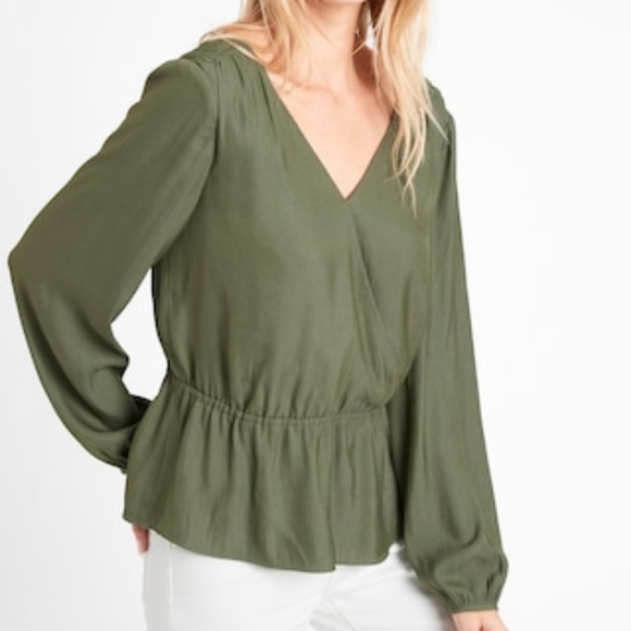 NWT BANANA REPUBLIC | Peplum Blouse M/L - Picture 1 of 10